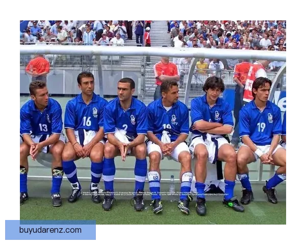 意大利国家队最新大名单公布 新星亮相与老将同场竞技